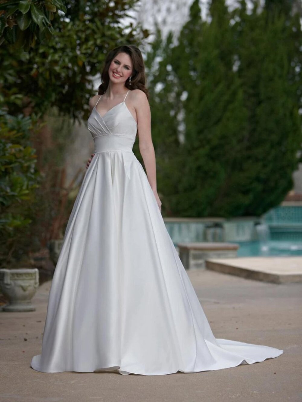 DaVinci Bridal 8439 Satin Ball Gown NWT Size 4 White